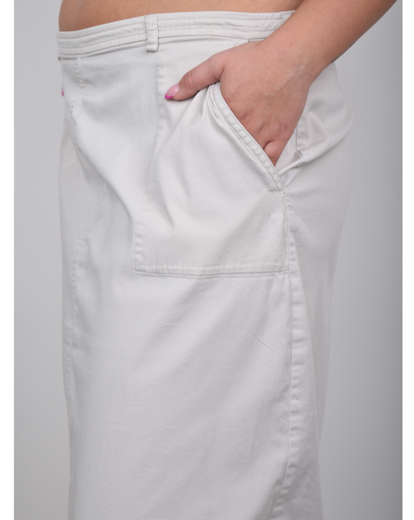 Vintage - Eddie Bauer Off-White Cargo Maxi Skirt